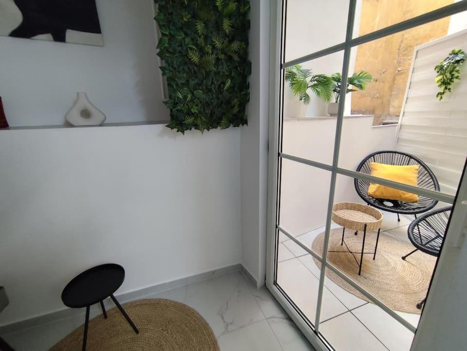 New Downtown With Hydromassage Shower, Terrace & Ac Apartamento *